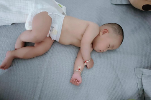 代怀选性别包生男孩1岁宝宝可以吃盐吗